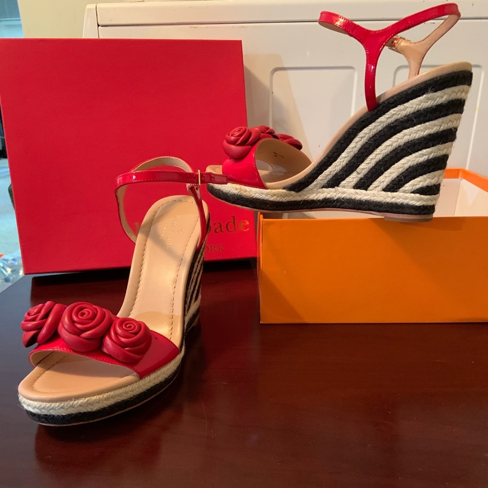 Never worn Kate Spade Maraschino red patent